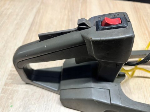 HUSQVARNA 18H RĄCZKA GAZU RĘKOJEŚĆ ZBIORNIK UCHWYT HUSQVARNA 18H RĄCZKA GAZU RĘKOJEŚĆ ZBIORNIK UCHWYT