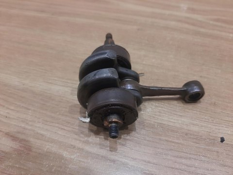 HUSQVARNA 223L WAŁ KORBOWY KORBOWÓD HUSQVARNA 223L WAŁ KORBOWY KORBOWÓD
