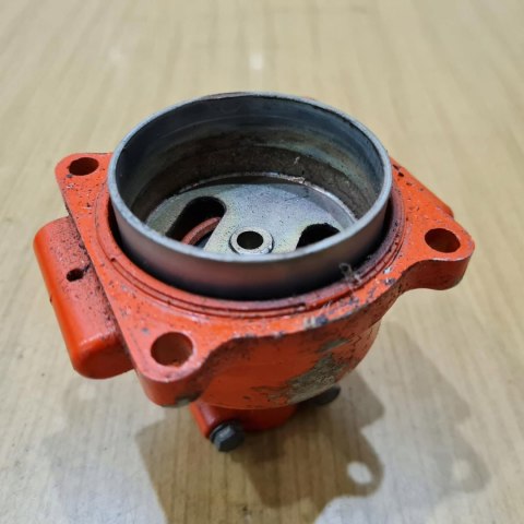 MITSUBISHI T50 OSŁONA OBUDOWA BĘBEN DZWON SPRZĘGŁA MITSUBISHI T50 OSŁONA OBUDOWA BĘBEN DZWON SPRZĘGŁA
