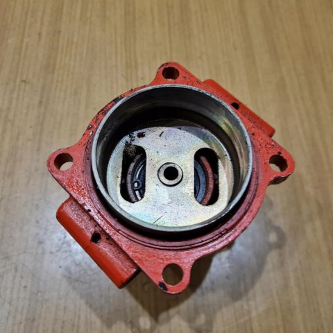 MITSUBISHI T50 OSŁONA OBUDOWA BĘBEN DZWON SPRZĘGŁA MITSUBISHI T50 OSŁONA OBUDOWA BĘBEN DZWON SPRZĘGŁA