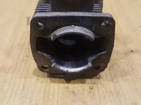 MITSUBISHI TL 201 CYLINDER TŁOK ORYGINAŁ KOMPLET MITSUBISHI TL 201 CYLINDER TŁOK ORYGINAŁ KOMPLET
