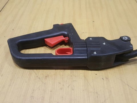 MITSUBISHI TL 201 RĄCZKA GAZU RĘKOJEŚĆ UCHWYT MITSUBISHI TL 201 RĄCZKA GAZU RĘKOJEŚĆ UCHWYT