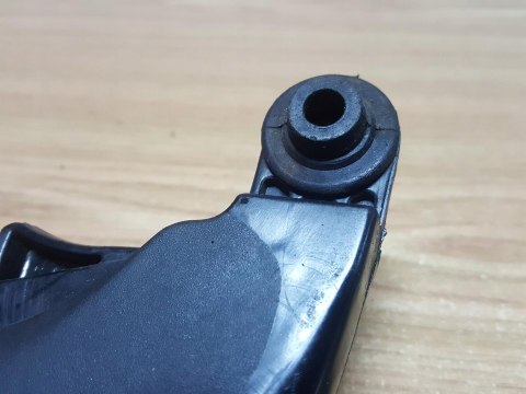HUSQVARNA 132 HBV RĄCZKA GAZU RĘKOJEŚĆ UCHWYT HUSQVARNA 132 HBV RĄCZKA GAZU RĘKOJEŚĆ UCHWYT