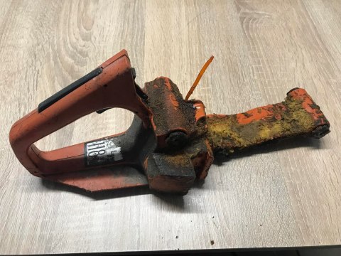 HUSQVARNA 136 RĄCZKA GAZU RĘKOJEŚĆ ZBIORNIK UCHWYT HUSQVARNA 136 RĄCZKA GAZU RĘKOJEŚĆ ZBIORNIK UCHWYT