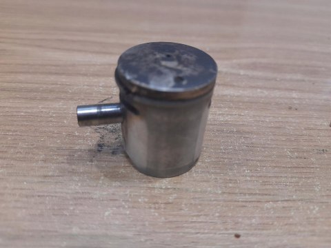 MITSUBISHI KAAZ TM 10 CYLINDER TŁOK ORYGINAŁ KPL MITSUBISHI KAAZ TM 10 CYLINDER TŁOK ORYGINAŁ KPL