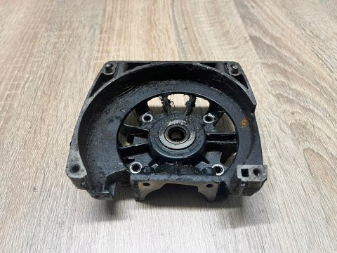 SOLO 140 KARTER OBUDOWA SILNIKA KORPUS POŁÓWKA SOLO 140 KARTER OBUDOWA SILNIKA KORPUS POŁÓWKA