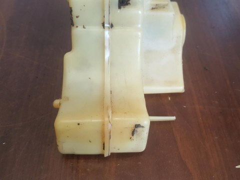 SOLO 610 VA ZBIORNIK ZBIORNICZEK PALIWA SOLO 610 VA ZBIORNIK ZBIORNICZEK PALIWA