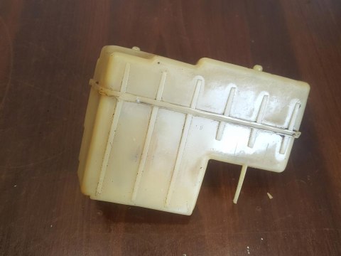 SOLO 610 VA ZBIORNIK ZBIORNICZEK PALIWA SOLO 610 VA ZBIORNIK ZBIORNICZEK PALIWA