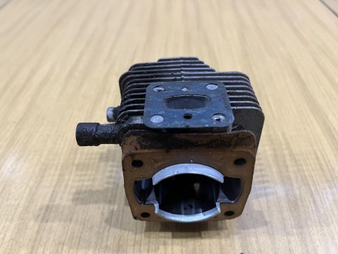 HUSQVARNA 125 RD CYLINDER TŁOK KOMPLET HUSQVARNA 125 RD CYLINDER TŁOK KOMPLET