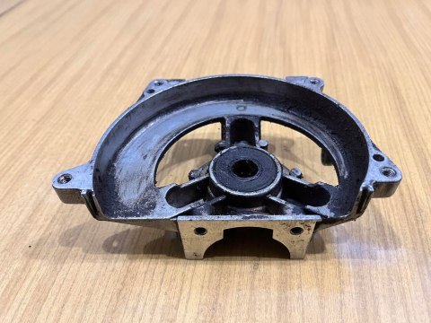 HUSQVARNA 125 RD KARTER OBUDOWA SILNIKA KORPUS HUSQVARNA 125 RD KARTER OBUDOWA SILNIKA KORPUS