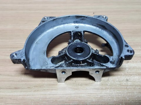 HUSQVARNA 125R KARTER OBUDOWA SILNIKA KORPUS HUSQVARNA 125R KARTER OBUDOWA SILNIKA KORPUS