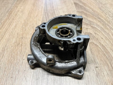 HUSQVARNA 125R KARTER OBUDOWA SILNIKA KORPUS HUSQVARNA 125R KARTER OBUDOWA SILNIKA KORPUS