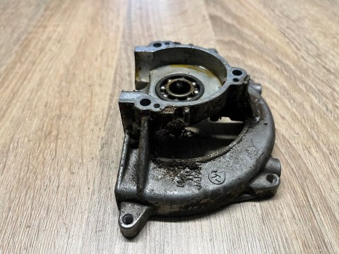 HUSQVARNA 125R KARTER OBUDOWA SILNIKA KORPUS HUSQVARNA 125R KARTER OBUDOWA SILNIKA KORPUS