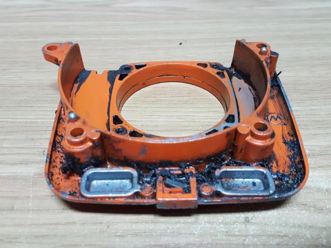 HUSQVARNA 125R OSŁONA OBUDOWA POKRYWA KORPUS HUSQVARNA 125R OSŁONA OBUDOWA POKRYWA KORPUS