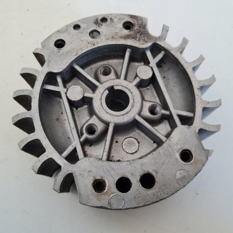 SOLO 126 MAGNETO KOŁO MAGNESOWE SOLO 126 MAGNETO KOŁO MAGNESOWE