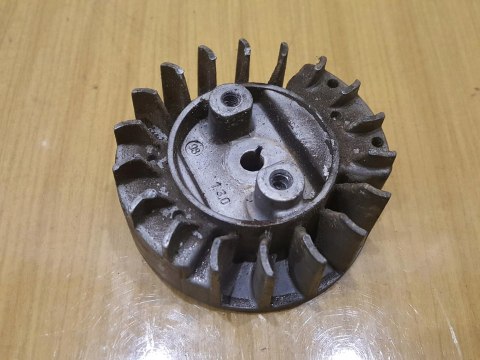 SOLO 130 MAGNETO KOŁO MAGNESOWE SOLO 130 MAGNETO KOŁO MAGNESOWE