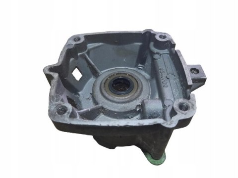 HONDA UMT 28D KARTER OBUDOWA SILNIKA KORPUS HONDA UMT 28D KARTER OBUDOWA SILNIKA KORPUS