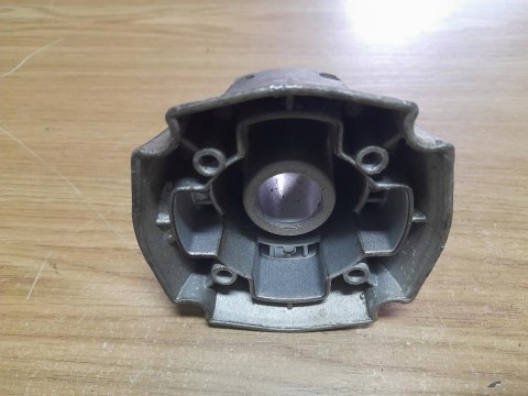 HONDA UMT 28D OSŁONA OBUDOWA POKRYWA KORPUS HONDA UMT 28D OSŁONA OBUDOWA POKRYWA KORPUS