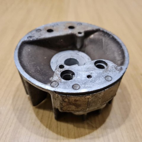 HUSKY 27 GTS MAGNETO KOŁO MAGNESOWE HUSKY 27 GTS MAGNETO KOŁO MAGNESOWE