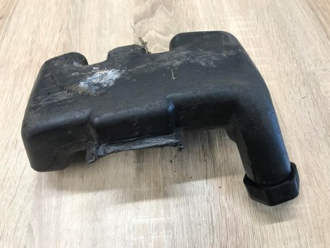 MCCULLOCH PRO MAC 3000 ZBIORNIK PALIWA BAK MCCULLOCH PRO MAC 3000 ZBIORNIK PALIWA BAK