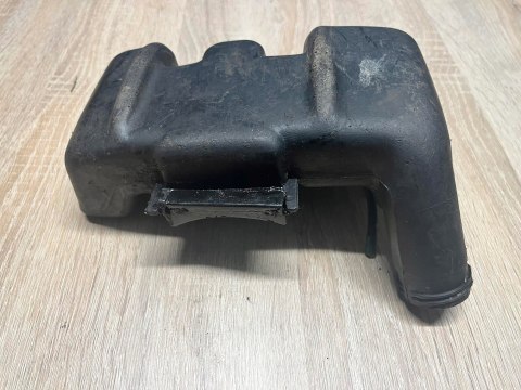 MCCULLOCH PRO MAC 4150 ZBIORNIK PALIWA BAK MCCULLOCH PRO MAC 4150 ZBIORNIK PALIWA BAK