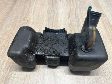 MCCULLOCH PRO MAC 4150 ZBIORNIK PALIWA BAK MCCULLOCH PRO MAC 4150 ZBIORNIK PALIWA BAK