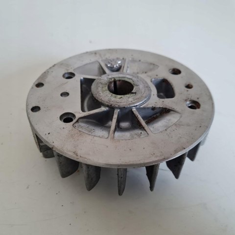 MCCULLOCH PROMAC 54 MAGNETO KOŁO MAGNESOWE MCCULLOCH PROMAC 54 MAGNETO KOŁO MAGNESOWE