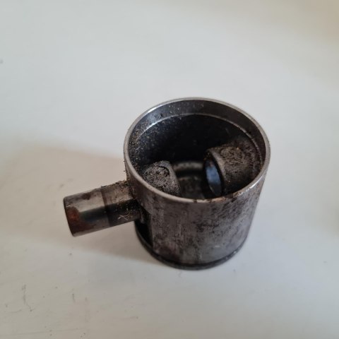AL-KO LT 250 CYLINDER TŁOK ORYGINAŁ KOMPLET AL-KO LT 250 CYLINDER TŁOK ORYGINAŁ KOMPLET