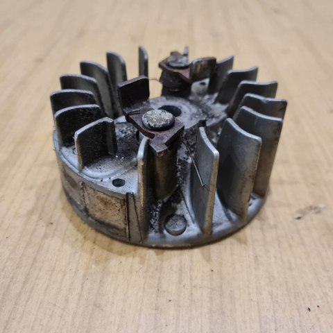 AL-KO LT 250 MAGNETO KOŁO MAGNESOWE AL-KO LT 250 MAGNETO KOŁO MAGNESOWE