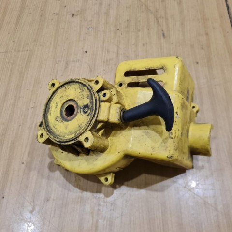 AL-KO LT 250 SZARPAK STARTER ROZRUSZNIK OSŁONA OBUDOWA AL-KO LT 250 SZARPAK STARTER ROZRUSZNIK OSŁONA OBUDOWA