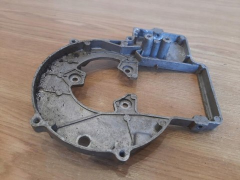 MCCULLOCH MT300X OSŁONA OBUDOWA POKRYWA KORPUS MCCULLOCH MT300X OSŁONA OBUDOWA POKRYWA KORPUS