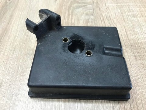 MCCULLOCH PRO MAC 3000 PODSTAWA OSŁONA OBUDOWA MCCULLOCH PRO MAC 3000 PODSTAWA OSŁONA OBUDOWA