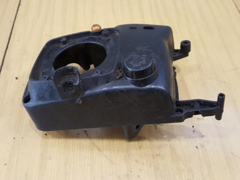 MCCULLOCH MINI MAC 833AV OSŁONA OBUDOWA KORPUS MCCULLOCH MINI MAC 833AV OSŁONA OBUDOWA KORPUS