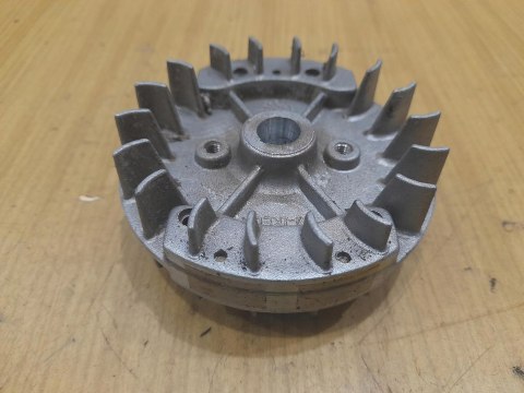 SOLO 109 MAGNETO KOŁO MAGNESOWE SOLO 109 MAGNETO KOŁO MAGNESOWE