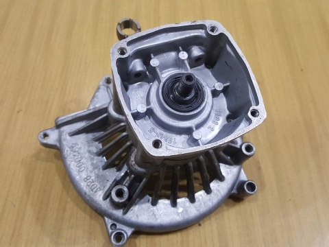 ALKO BC 260 L KARTER OBUDOWA WAŁ KORBOWY KORPUS ALKO BC 260 L KARTER OBUDOWA WAŁ KORBOWY KORPUS
