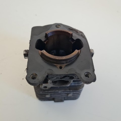 HOMELITE UT 20748 CYLINDER TŁOK ORYGINAŁ KOMPLET HOMELITE UT 20748 CYLINDER TŁOK ORYGINAŁ KOMPLET