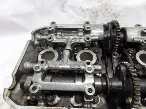 GŁOWICA CYLINDRA KOMPLETNA HONDA CBR 600 F1 PC 19 GŁOWICA CYLINDRA KOMPLETNA HONDA CBR 600 F1 PC 19