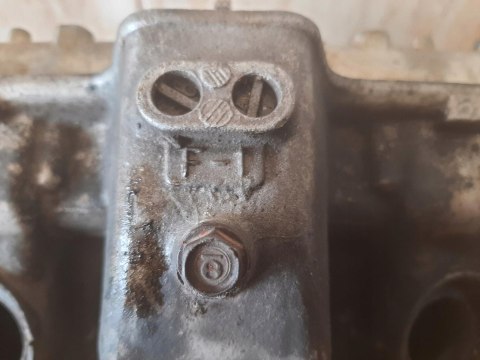 GŁOWICA CYLINDRA PRZÓD HONDA MAGNA VF 750 GŁOWICA CYLINDRA PRZÓD HONDA MAGNA VF 750