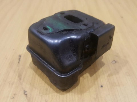 HOMELITE I3350B TŁUMIK WYDECH HOMELITE I3350B TŁUMIK WYDECH