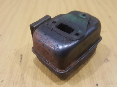HOMELITE I3350B TŁUMIK WYDECH HOMELITE I3350B TŁUMIK WYDECH