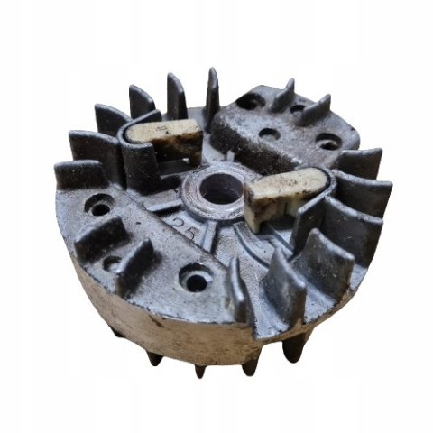 MCCULLOCH MD 320 AV MAGNETO KOŁO MAGNESOWE MCCULLOCH MD 320 AV MAGNETO KOŁO MAGNESOWE