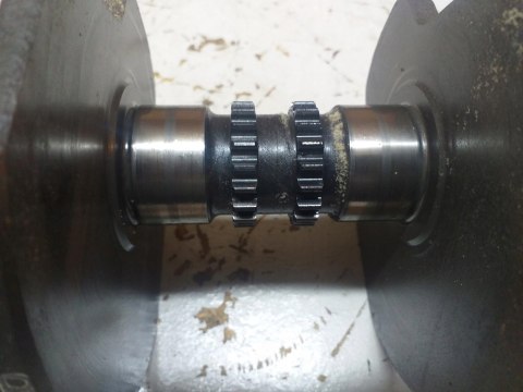 WAŁ KORBOWY HONDA VF750 C MAGNA RC43E WAŁ KORBOWY HONDA VF750 C MAGNA RC43E
