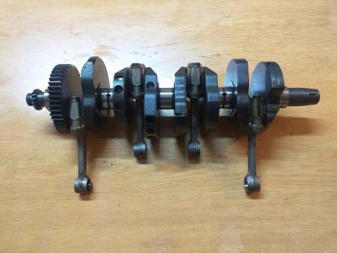 WAŁ KORBOWY KORBOWODY KAWASAKI Z750 WAŁ KORBOWY KORBOWODY KAWASAKI Z750