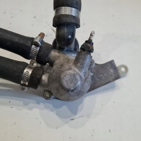 APRILIA RS 125 OBUDOWA TERMOSTAT CZUJNIK KPL APRILIA RS 125 OBUDOWA TERMOSTAT CZUJNIK KPL