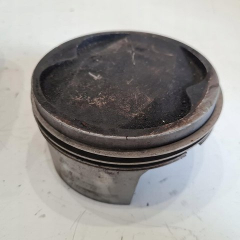 BMW R 1100 RT RS CYLINDER TŁOK KOMPLET 1340727 BMW R 1100 RT RS CYLINDER TŁOK KOMPLET 1340727