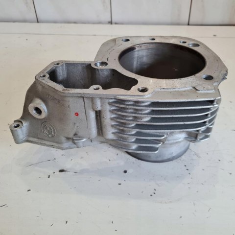 BMW R 1100 RT RS CYLINDER TŁOK KOMPLET 1340727 BMW R 1100 RT RS CYLINDER TŁOK KOMPLET 1340727