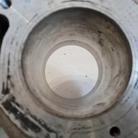 BMW R850 R CYLINDER 1342494 BMW R850 R CYLINDER 1342494