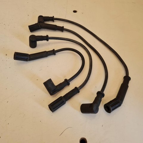 FIAT TEMPRA TIPO 1.8 PRZEWODY ZAPŁONOWE JANMOR FAS22 FIAT TEMPRA TIPO 1.8 PRZEWODY ZAPŁONOWE JANMOR FAS22
