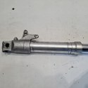 HONDA CBR 900 SC28 SC33 LAGA ZAWIESZENIE PRZÓD PRAWA