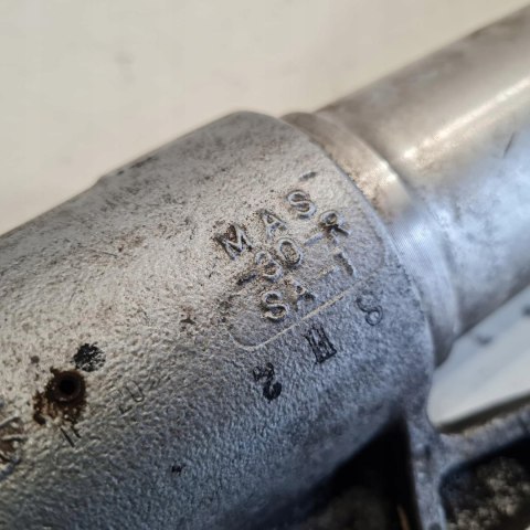 HONDA CBR 900 SC28 SC33 LAGA ZAWIESZENIE PRZÓD PRAWA HONDA CBR 900 SC28 SC33 LAGA ZAWIESZENIE PRZÓD PRAWA